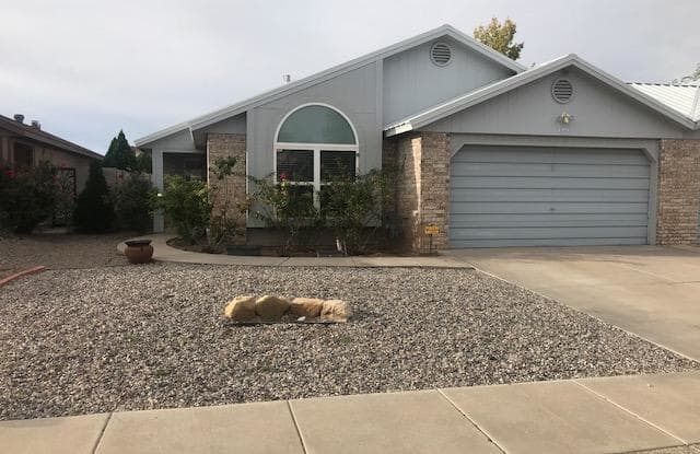 1951 Gomez Drive - 1951 Gomez Drive, Los Lunas, NM 87031