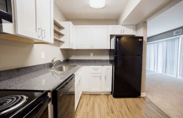 7 Pointe Apartments