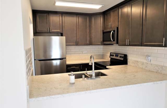 Recently Remodeled 2 bedroom