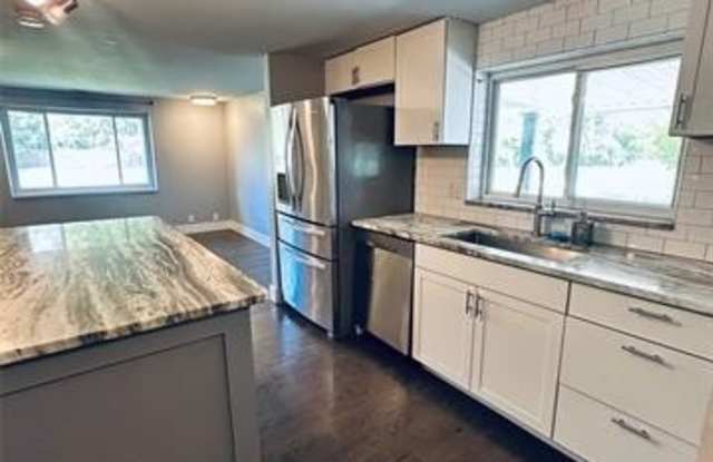 2889 Alexander Avenue