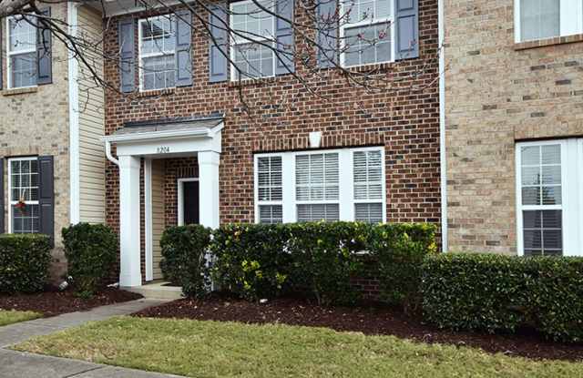 8204 Viewpoint Lane Professionally Managed by Select Real Estate