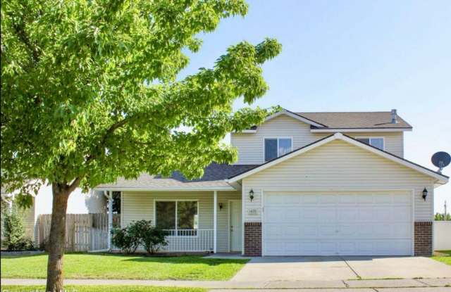 Photo of Single family Home for rent near Ramsey Elementary