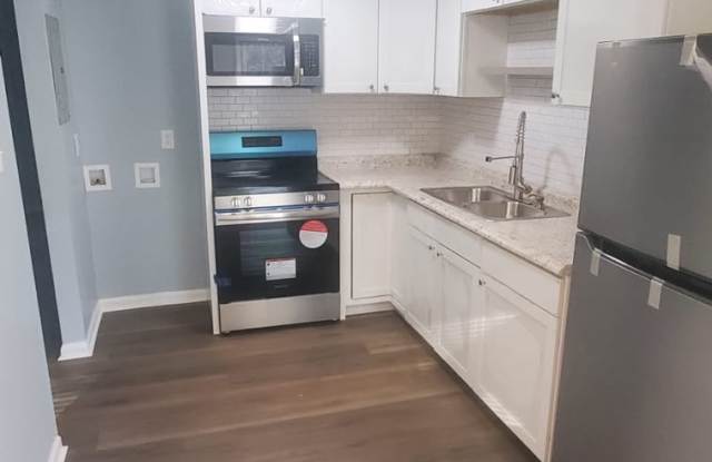 1639 Newark Avenue - 12