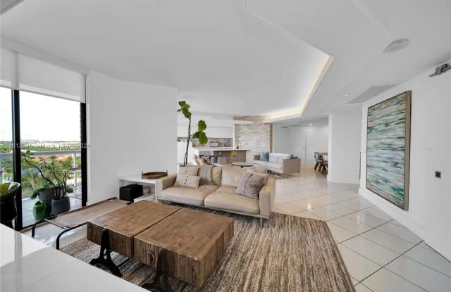 Photo of 3610 Yacht Club Drive