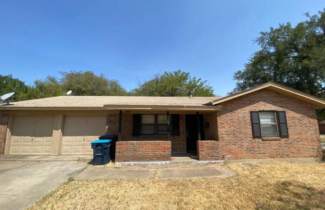 1167 Claer Drive - 1167 Claer Drive, Fort Worth, TX 76115