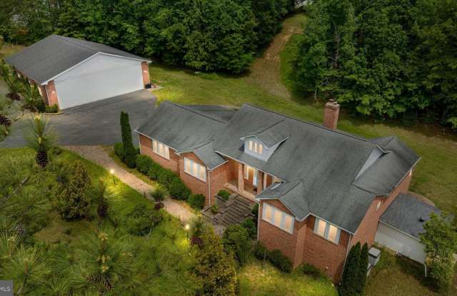 Photo of 10 PIPER Place