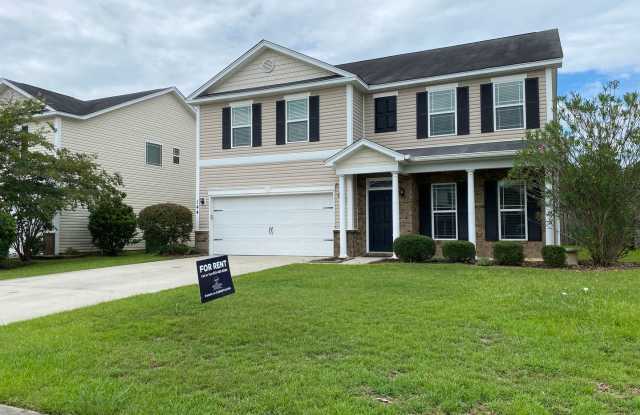 4 bedroom 2.5 bath home with a loft