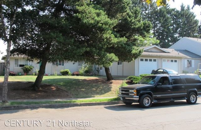 2490 SE 9th Ct. - 2490 Southeast 9th Court, Gresham, OR 97080