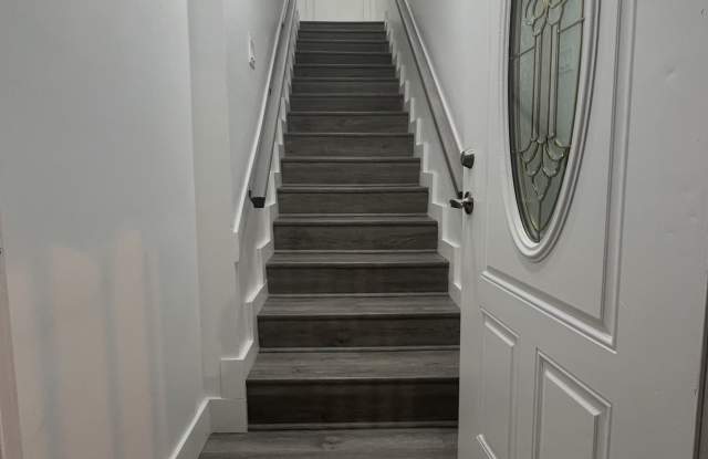 Photo of 401 Southwest 62nd Avenue