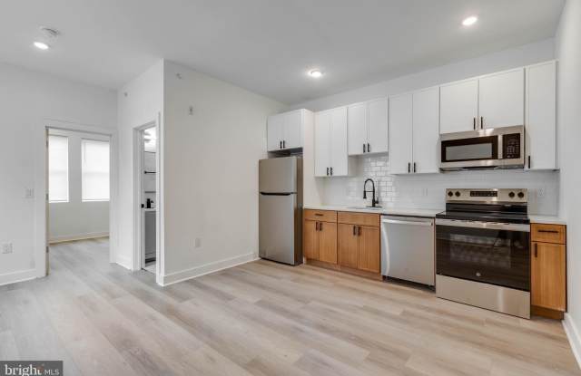 Photo of 3962 PARRISH Street unit: 6