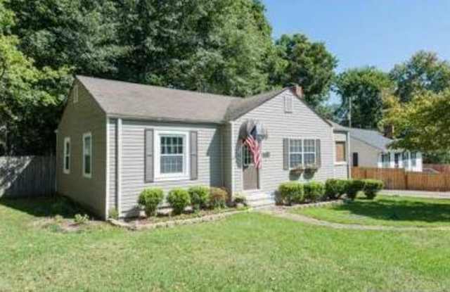 113 Columbiana Road
