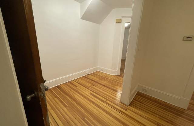 33 Courtland Place