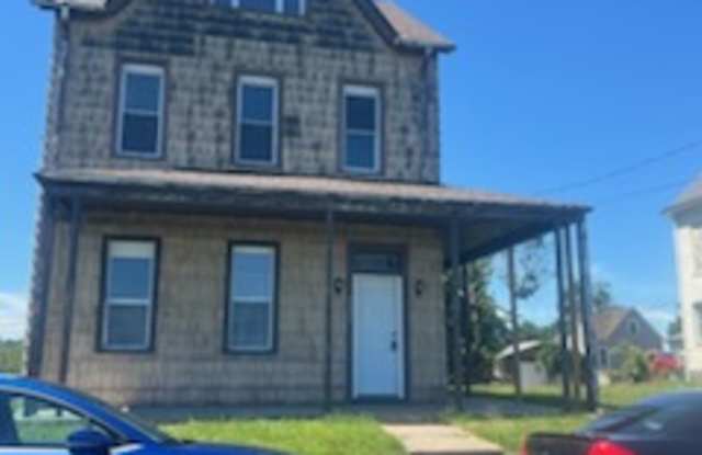 Photo of 3200 Brunot Avenue - 2