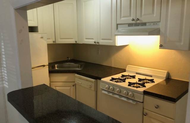 706 Fairmount Ave Unit B