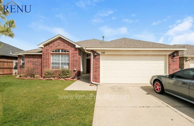 721 Eastridge Drive - 721 Eastridge Drive, Yukon, OK 73099