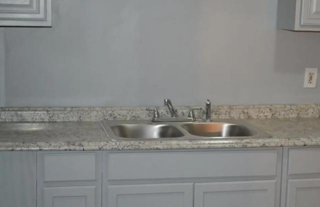 10002 Manor Street - 1