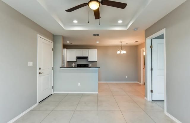 1208 N Mile 1 E - 615