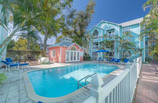 Photo of 3002 W CLEVELAND STREET