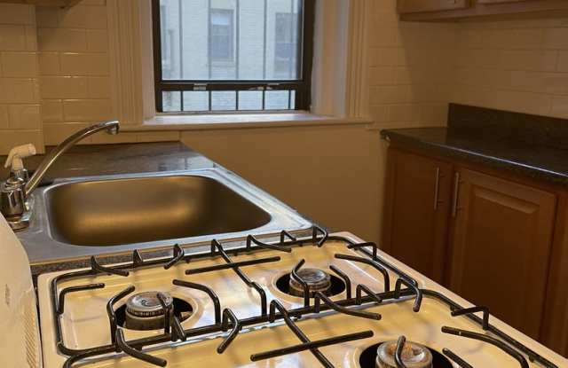 Studio @ Packard's Corner Allston NOV-2025 free rent