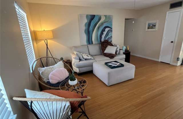 6980 AVENUE DES PALAIS