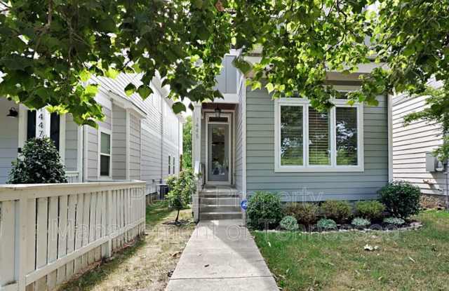 1445 14th Ave S