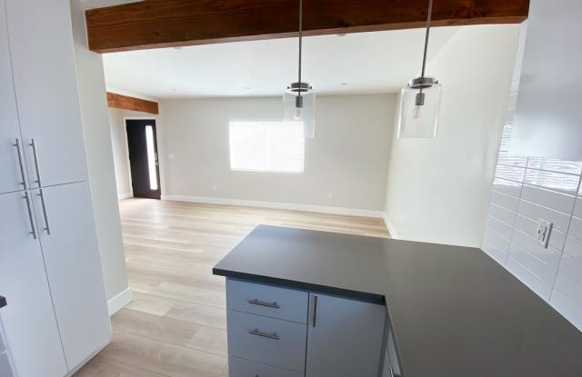 14859 Chatsworth Drive