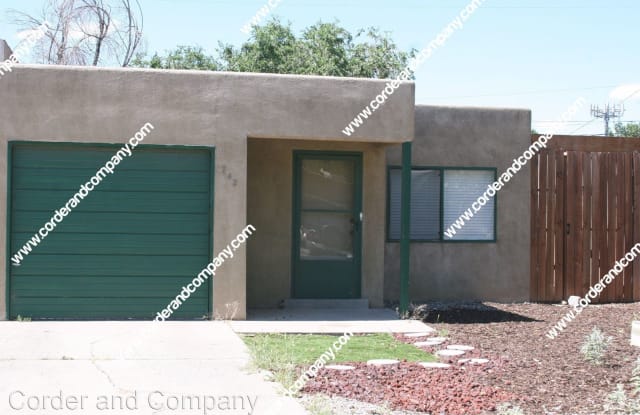 242 Shannon Pl. NW - 242 Shannon Place Northwest, Albuquerque, NM 87107