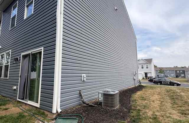 3 Bedroom 2.5 Bath Townhouse Locust Run Northeastern SD