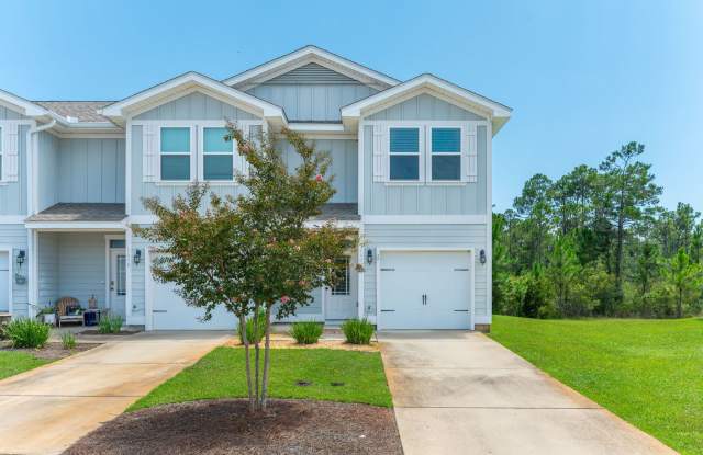 3/2.5 AVAILABLE IN SANTA ROSA BEACH!! Split Floorplan!