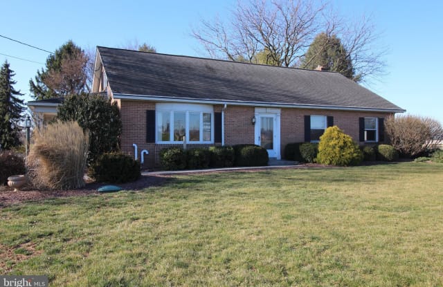453 MARTINDALE ROAD - 453 Martindale Road, Lancaster County, PA 17522