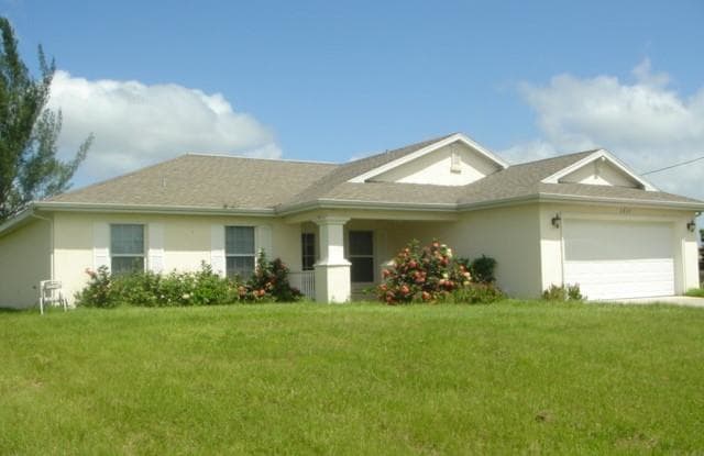 2809 NW 12th LN - 2809 NW 12th Ln, Cape Coral, FL 33993