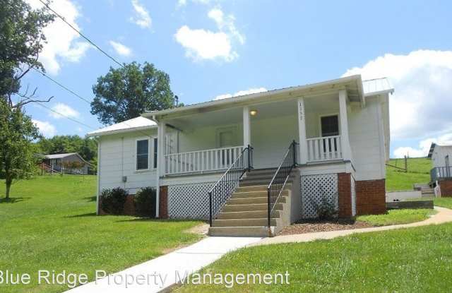 1157 W. Carters Valley - 1157 West Carters Valley Road, Sullivan County, TN 37660