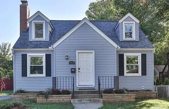 Photo of 1916 Shroyer Road