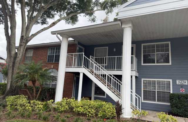 Convenient 2/2 Orlando Condo – Water & Garbage Included!