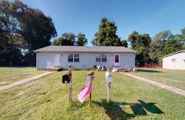 218 Oakway Ave - 218 Oakway Avenue, Spartanburg County, SC 29301