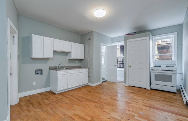 Photo of 80 WEST 18TH ST