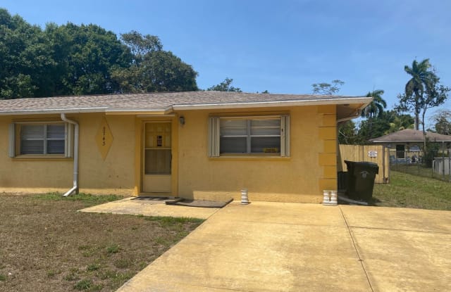 3743 Madison Ave - 3743 Madison Avenue, Fort Myers, FL 33916