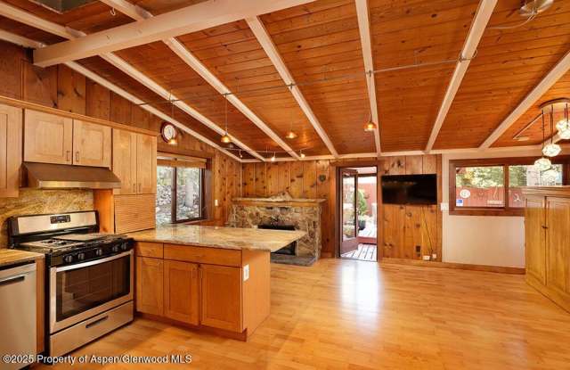 Photo of 311 Midland Avenue