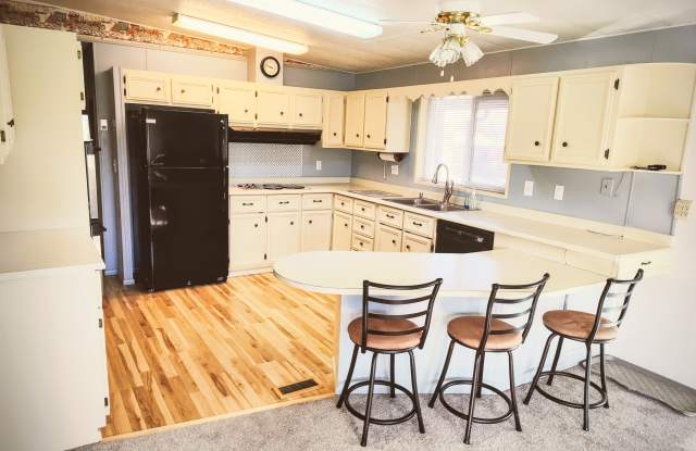 Photo of 1715 17th Avenue South