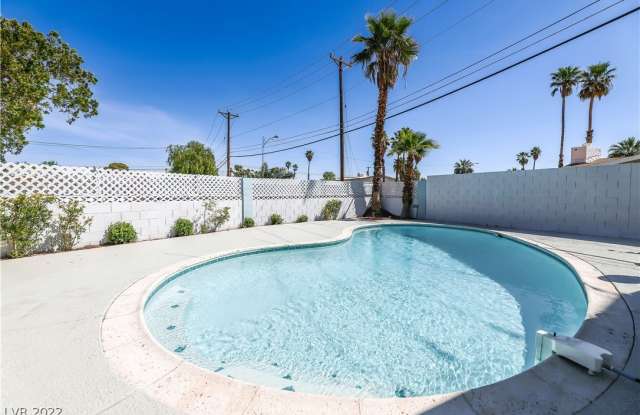 1521 Sombrero Drive