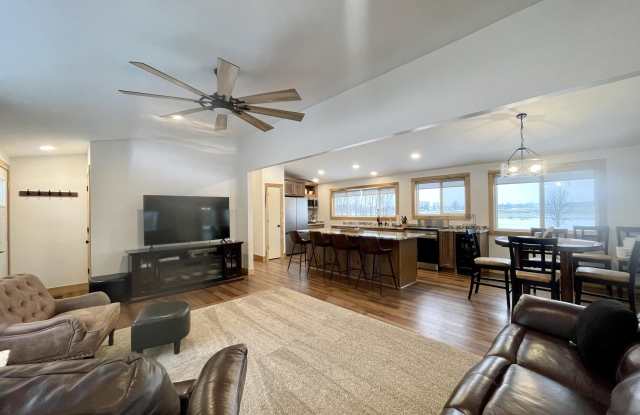 75512 County Road 665