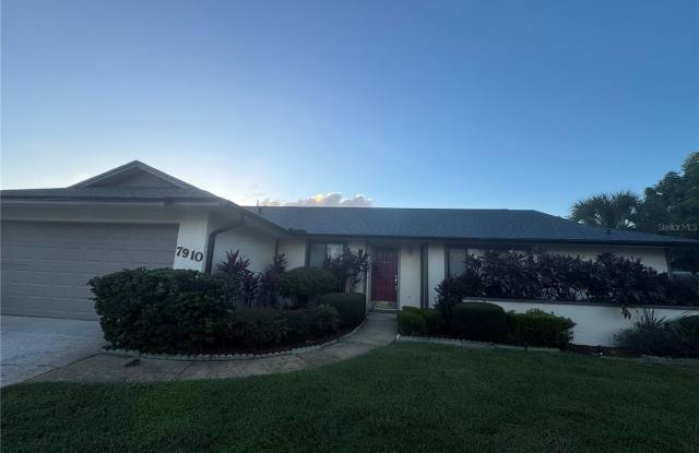 7910 GLEN ABBEY CIRCLE