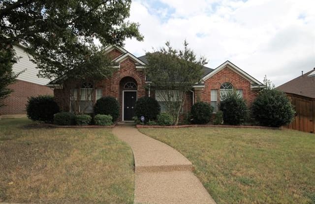 7404 Vineyard Drive - 7404 Vineyard Drive, Plano, TX 75025