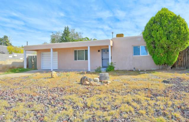 Photo of NE Heights 2 Bedroom 1 Bath with garage