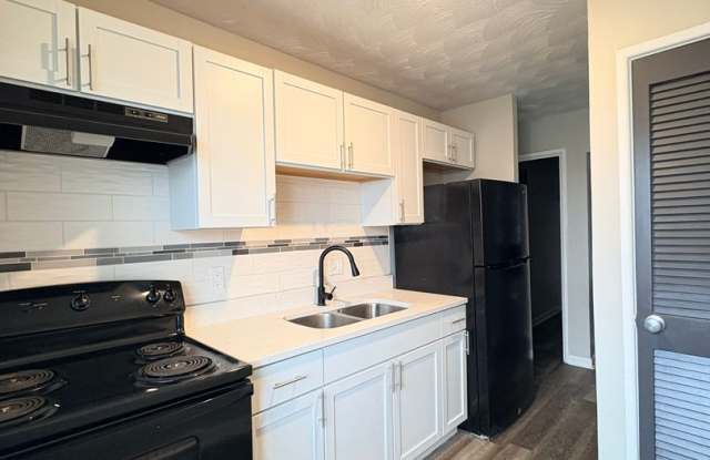 Experience Luxury Living at Bellagio Living I: Modern Apartments in Lawrence, Indiana