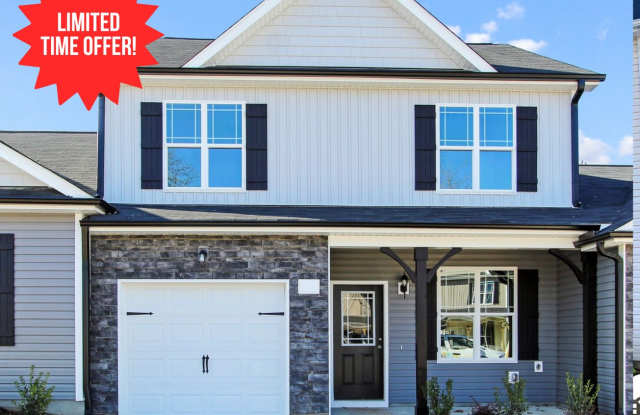 Move-In Special: Save $500 on Your First Month’s Rent! 3 Bedroom Triplex in Smithfield!