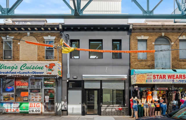 2331 N FRONT Street N unit: 4