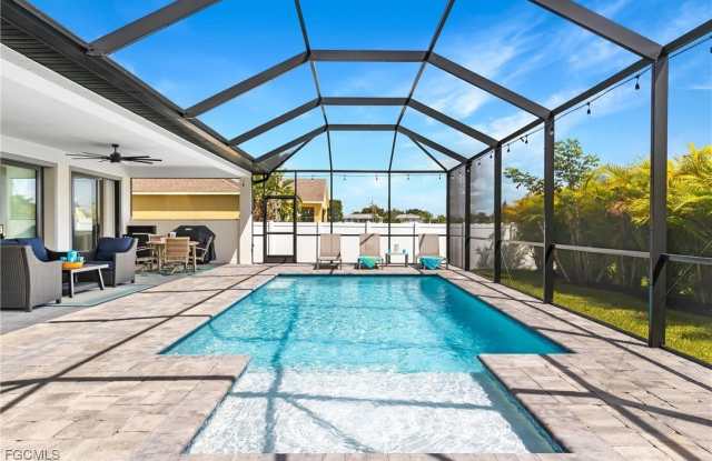 Photo of 5129 SW 16th Place