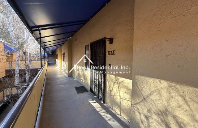 Updated 3 bd/3 ba Condo in Sacramento with Private Roof Top!
