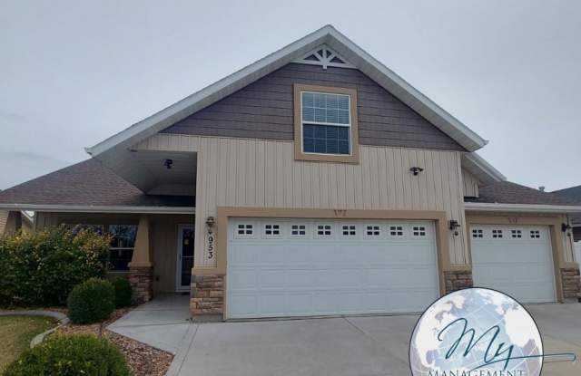 Photo of 953 N College Rd W